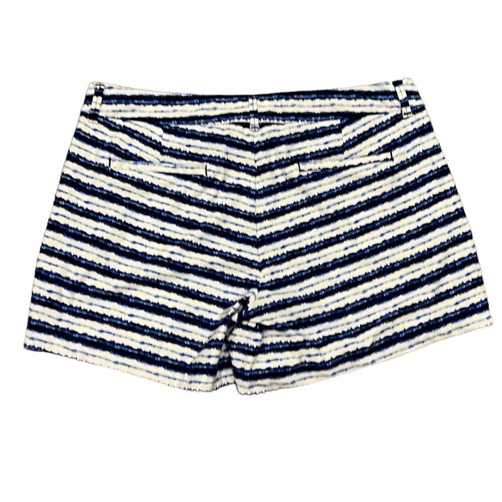 Spanx sunshine shorts in blue painted stripe 4”size XL - Picture 3 of 8